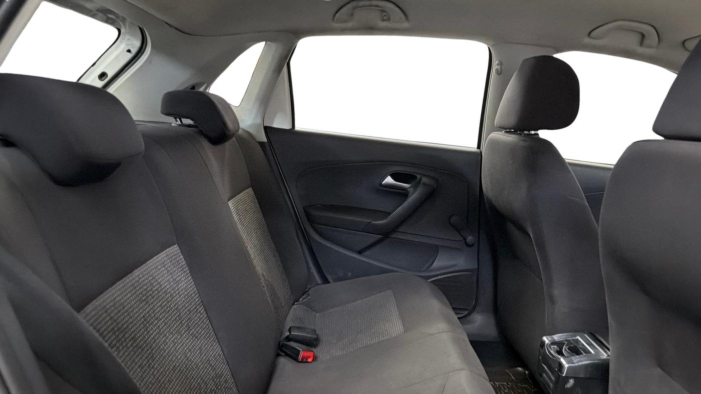 2019 Volkswagen Polo TRENDLINE 1.0L, Petrol, Manual, 48,807 km, Right Side Rear Door Cabin