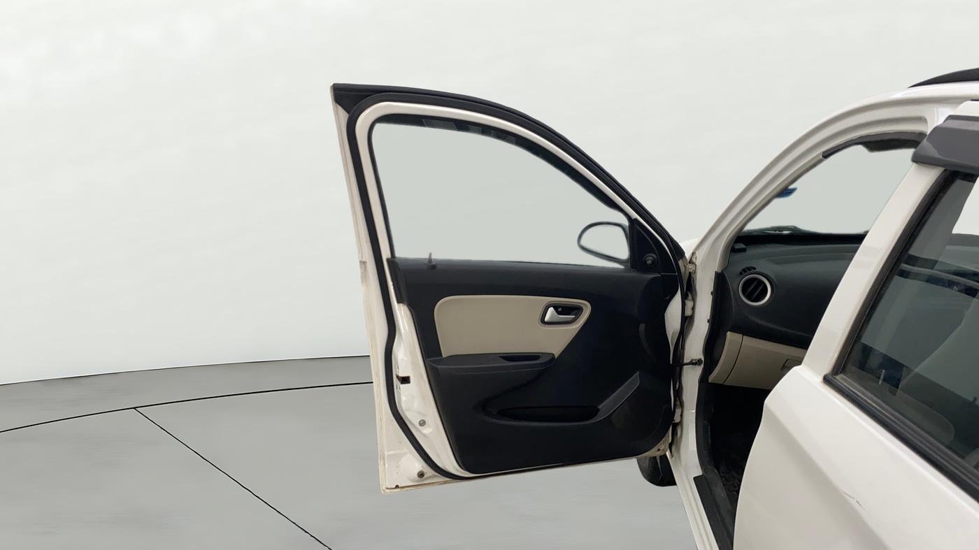 2020 Maruti Alto LXI CNG, CNG, Manual, 54,362 km, LHS Front Door