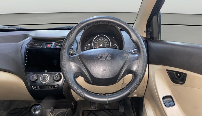 2013 Hyundai Eon MAGNA +, Petrol, Manual, 49,693 km, Steering Wheel Close Up