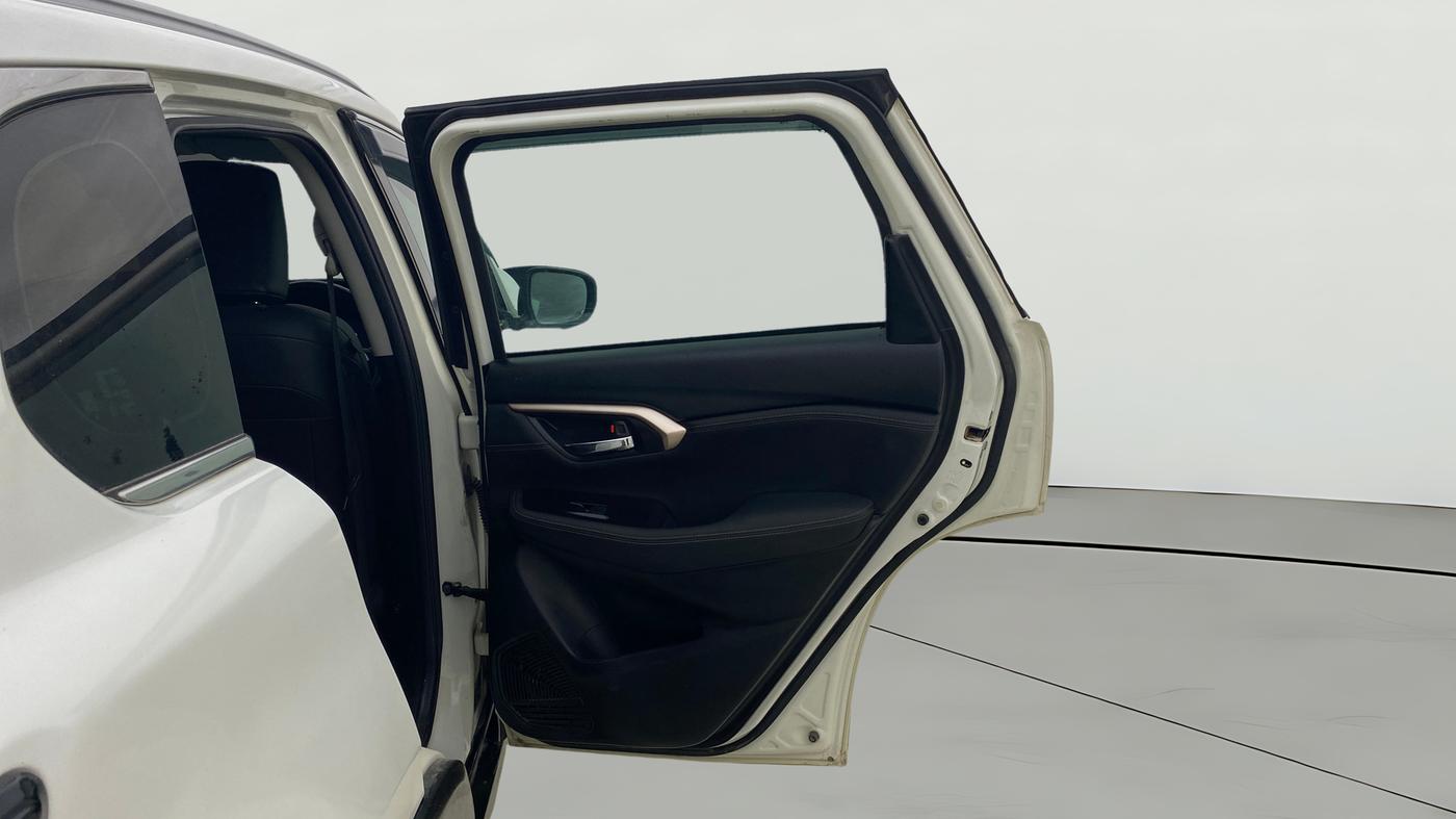 2023 Maruti Grand Vitara ALPHA PLUS HYBRID ECVT, Hybrid, Automatic, 90,717 km, RHS Rear Door