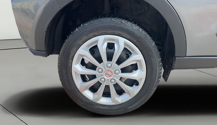 2023 Tata NEXON XM SUNROOF PETROL, Petrol, Manual, 35,110 km, Right Rear Wheel