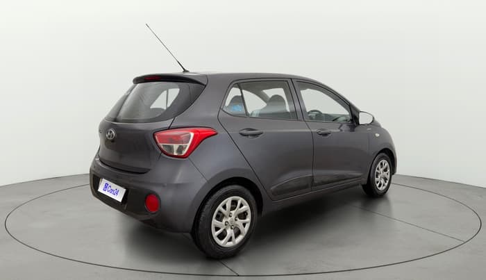 2018 Hyundai Grand i10 MAGNA AT 1.2 KAPPA VTVT, Petrol, Automatic, 47,228 km, Right Back Diagonal