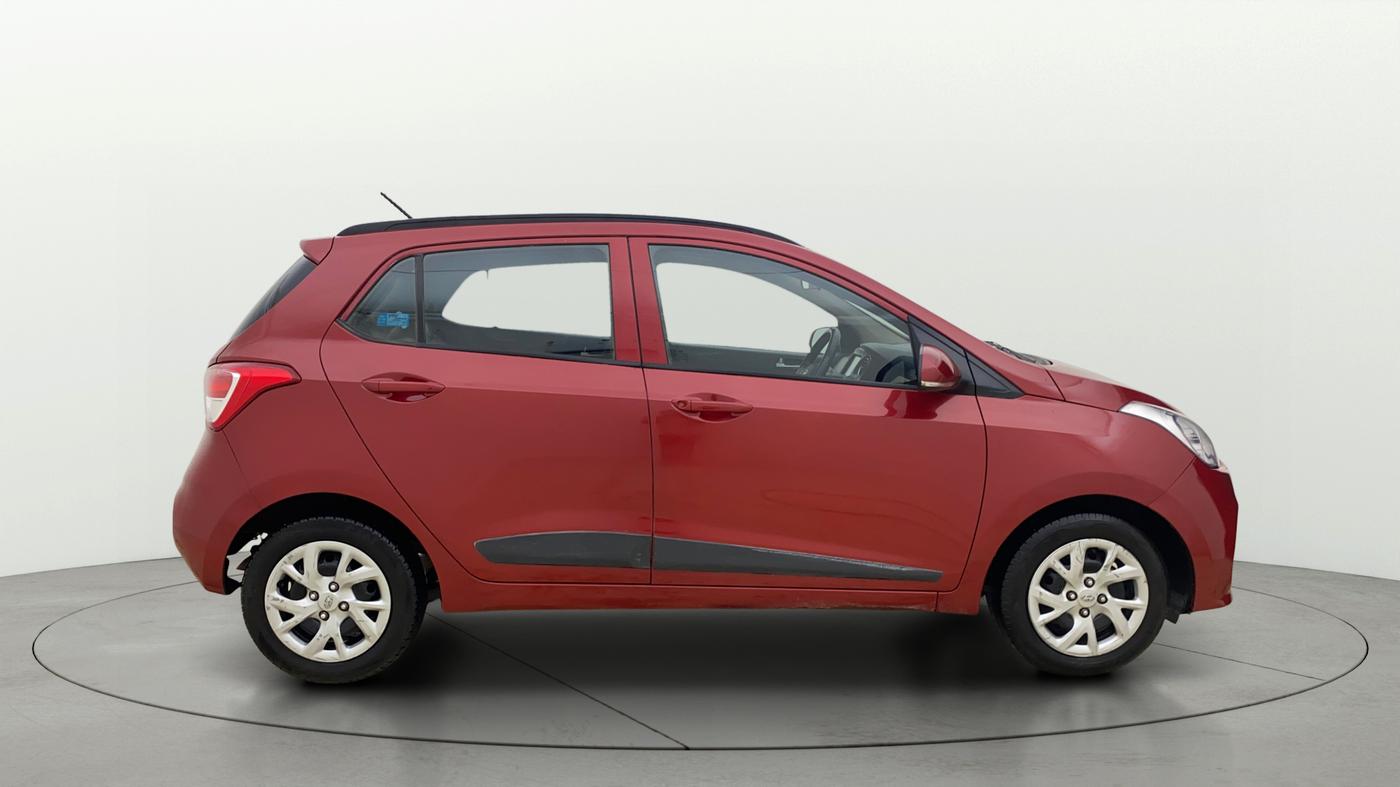 2018 Hyundai Grand i10 SPORTZ 1.2 KAPPA VTVT, Petrol, Manual, 97,160 km, Right Side View