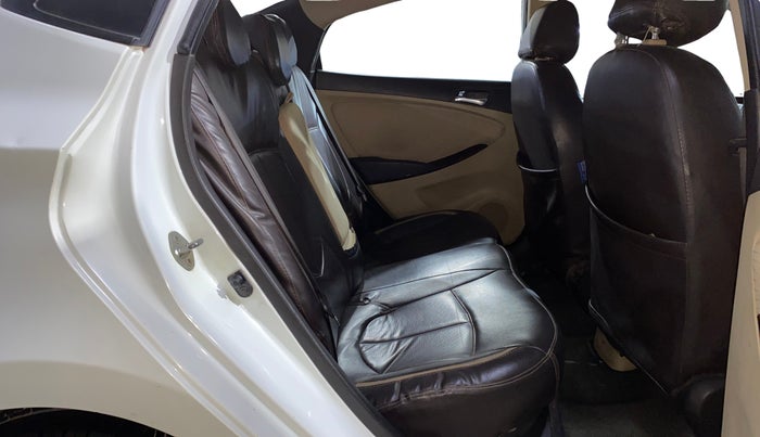 2012 Hyundai Verna FLUIDIC 1.6 VTVT SX, Petrol, Manual, 38,133 km, Right Side Rear Door Cabin