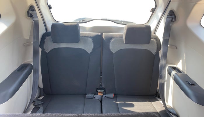 2020 Renault TRIBER RXZ, Petrol, Manual, 82,282 km, Third Seat Row ( optional )