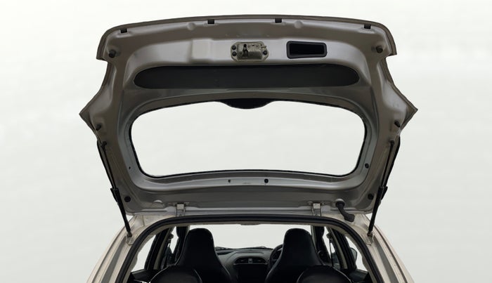 2019 Tata Tiago XT PETROL, CNG, Manual, 71,809 km, Boot Door Open