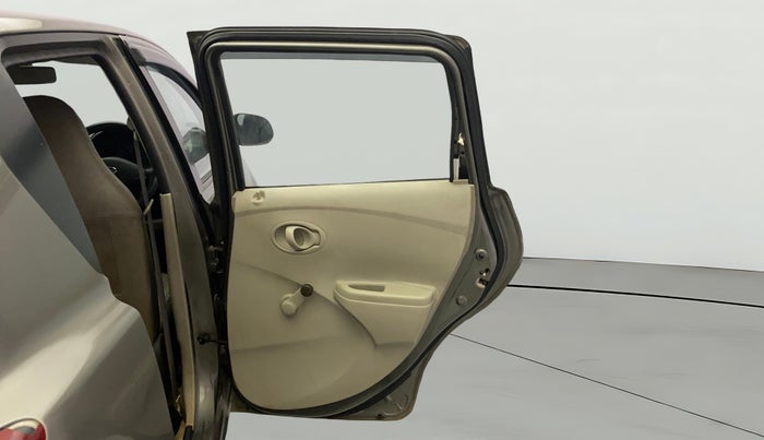 2016 Datsun Go T, Petrol, Manual, 41,128 km, RHS Rear Door