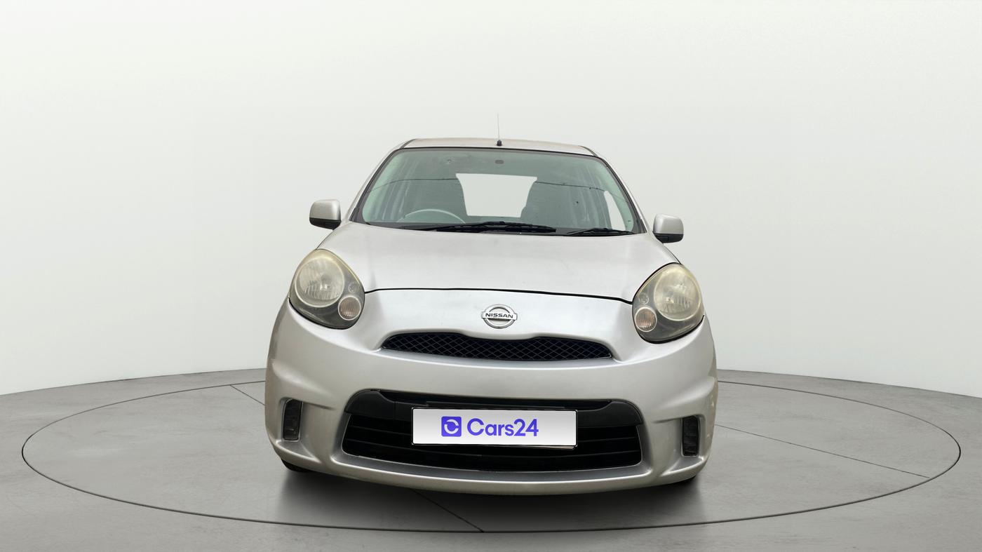 2016 Nissan Micra Active XV SAFETY PACK, Petrol, Manual, 1,09,038 km, Front
