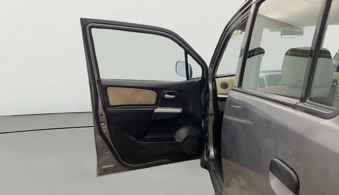 2018 Maruti Wagon R 1.0 LXI CNG, CNG, Manual, 52,746 km, LHS Front Door