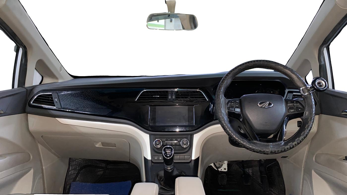 2019 Mahindra MARAZZO M8 8 STR, Diesel, Manual, 30,475 km, Dashboard