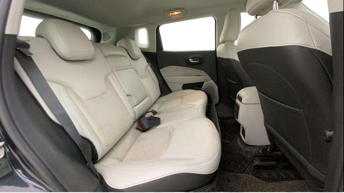 2020 Jeep Compass LONGITUDE PLUS 1.4 PETROL AT, Petrol, Automatic, 70,425 km, Right Side Rear Door Cabin