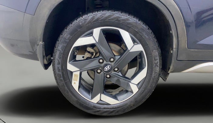 2022 Hyundai ALCAZAR PLATINUM 1.5 MT 7STR, Diesel, Manual, 80,331 km, Right Rear Wheel