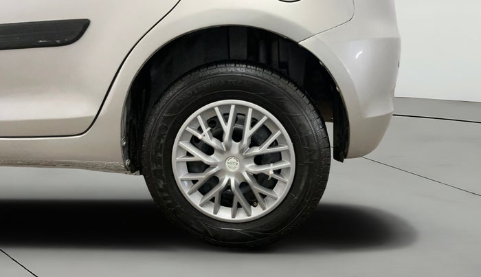 2016 Maruti Swift VXI, Petrol, Manual, 67,783 km, Left Rear Wheel