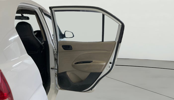 2021 Hyundai NEW SANTRO SPORTZ EXECUTIVE MT CNG, CNG, Manual, 83,292 km, RHS Rear Door