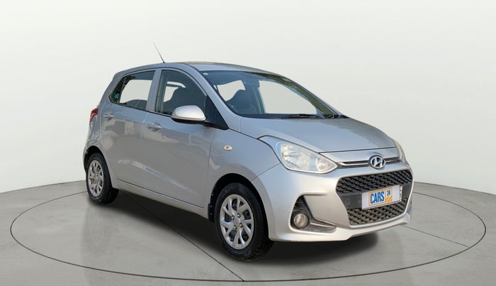 2017 Hyundai Grand i10 MAGNA 1.2 KAPPA VTVT, Petrol, Manual, 80,952 km, Right Front Diagonal