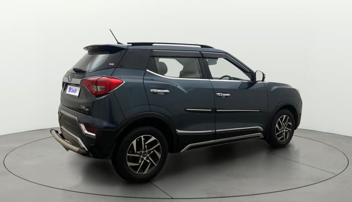 2022 Mahindra XUV300 W8 (O) 1.2 PETROL AMT, Petrol, Automatic, 1,19,785 km, Right Back Diagonal