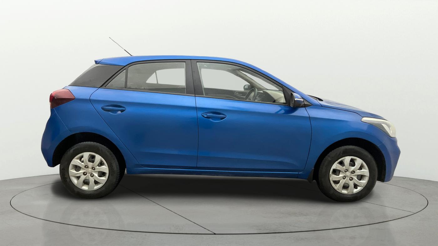 2018 Hyundai Elite i20 SPORTZ 1.2, CNG, Manual, 79,397 km, Right Side View