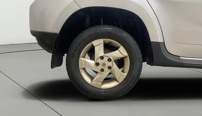 2013 Renault Duster 85 PS RXL DIESEL, Diesel, Manual, 1,05,325 km, Right Rear Wheel