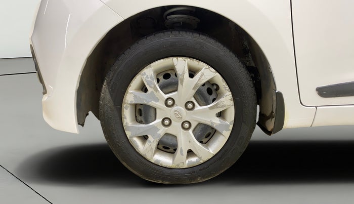 2016 Hyundai Grand i10 SPORTZ 1.2 KAPPA VTVT, Petrol, Manual, 56,646 km, Left Front Wheel