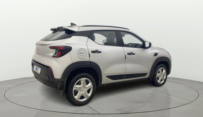 2021 Renault Kiger RXE MT, Petrol, Manual, 31,387 km, Right Back Diagonal