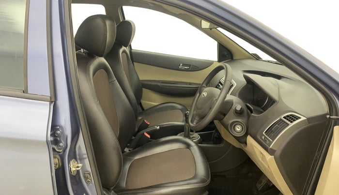 2013 Hyundai i20 ERA 1.2, Petrol, Manual, 36,048 km, Right Side Front Door Cabin