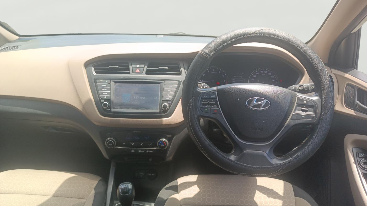 2015 Hyundai Elite i20 ASTA 1.2, Petrol, Manual, 50,385 km, Steering Wheel Close Up
