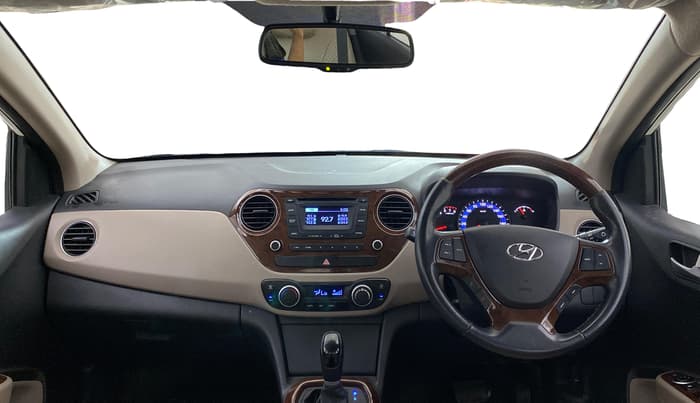2015 Hyundai Xcent SX AT 1.2 (O), Petrol, Automatic, 8,777 km, Dashboard