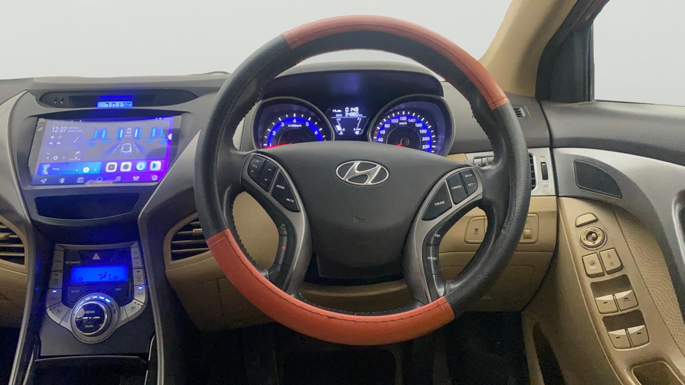 2013 Hyundai New Elantra 1.8 SX MT VTVT, Petrol, Manual, 35,109 km, Steering Wheel Close Up