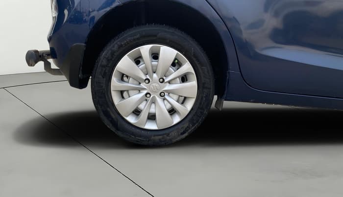 2020 Maruti Baleno SIGMA PETROL 1.2, Petrol, Manual, 29,543 km, Right Rear Wheel