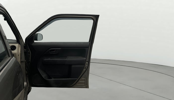 2022 Maruti New Wagon-R LXI CNG 1.0, CNG, Manual, 54,284 km, RHS Front Door