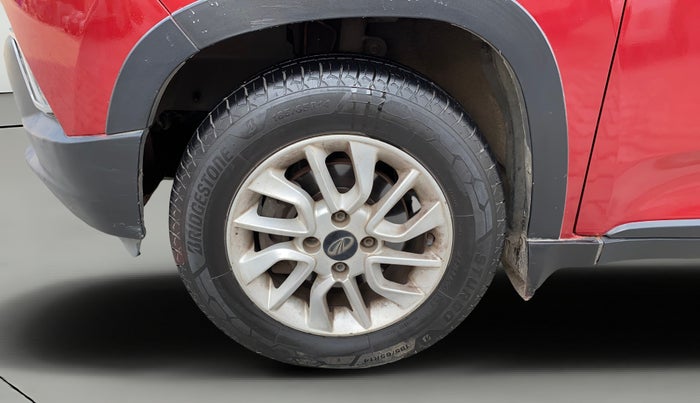 2017 Mahindra Kuv100 K8 D 6 STR, Diesel, Manual, 58,613 km, Left Front Wheel