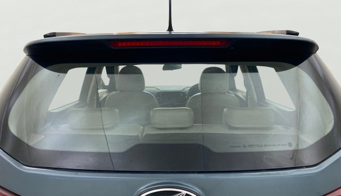 2021 Mahindra XUV300 W6 1.2 PETROL AMT, Petrol, Automatic, 19,551 km, Rear Windshield