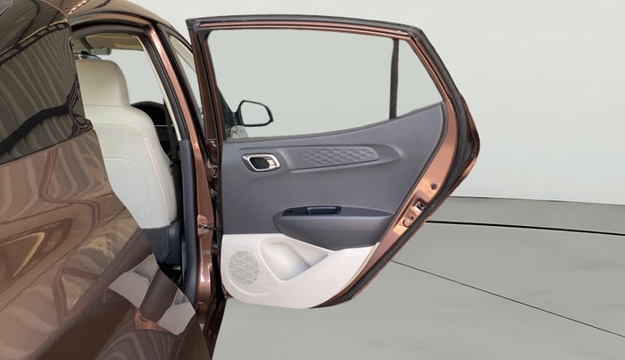 2020 Hyundai AURA SX PLUS 1.2 AMT, Petrol, Automatic, 19,219 km, RHS Rear Door