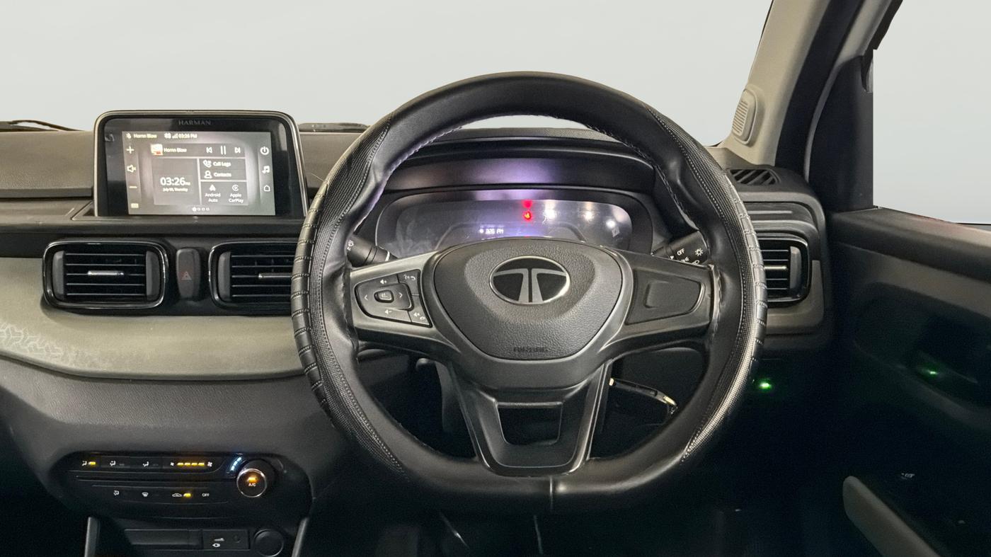 2024 Tata PUNCH ADVENTURE RHYTHM CNG MT, CNG, Manual, 50,048 km, Steering Wheel Close Up