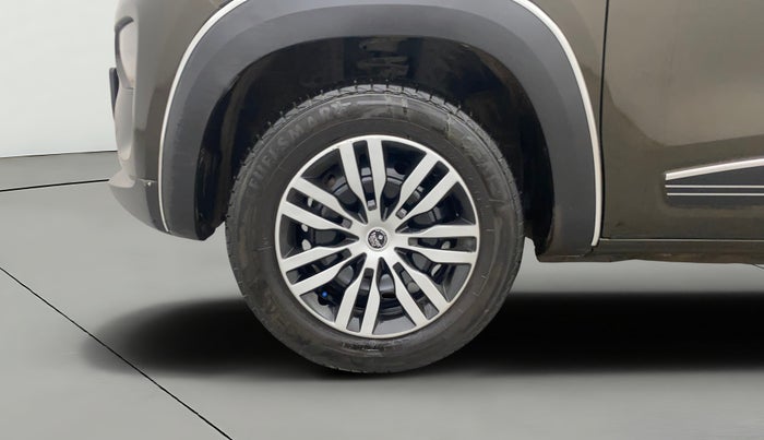 2021 Renault Kwid RXT 1.0 (O), Petrol, Manual, 36,999 km, Left Front Wheel