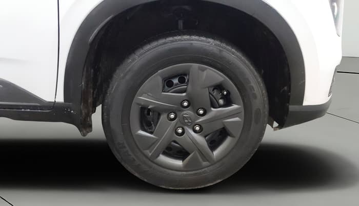 2024 Hyundai VENUE S(O) 1.2, Petrol, Manual, 23,423 km, Right Front Wheel