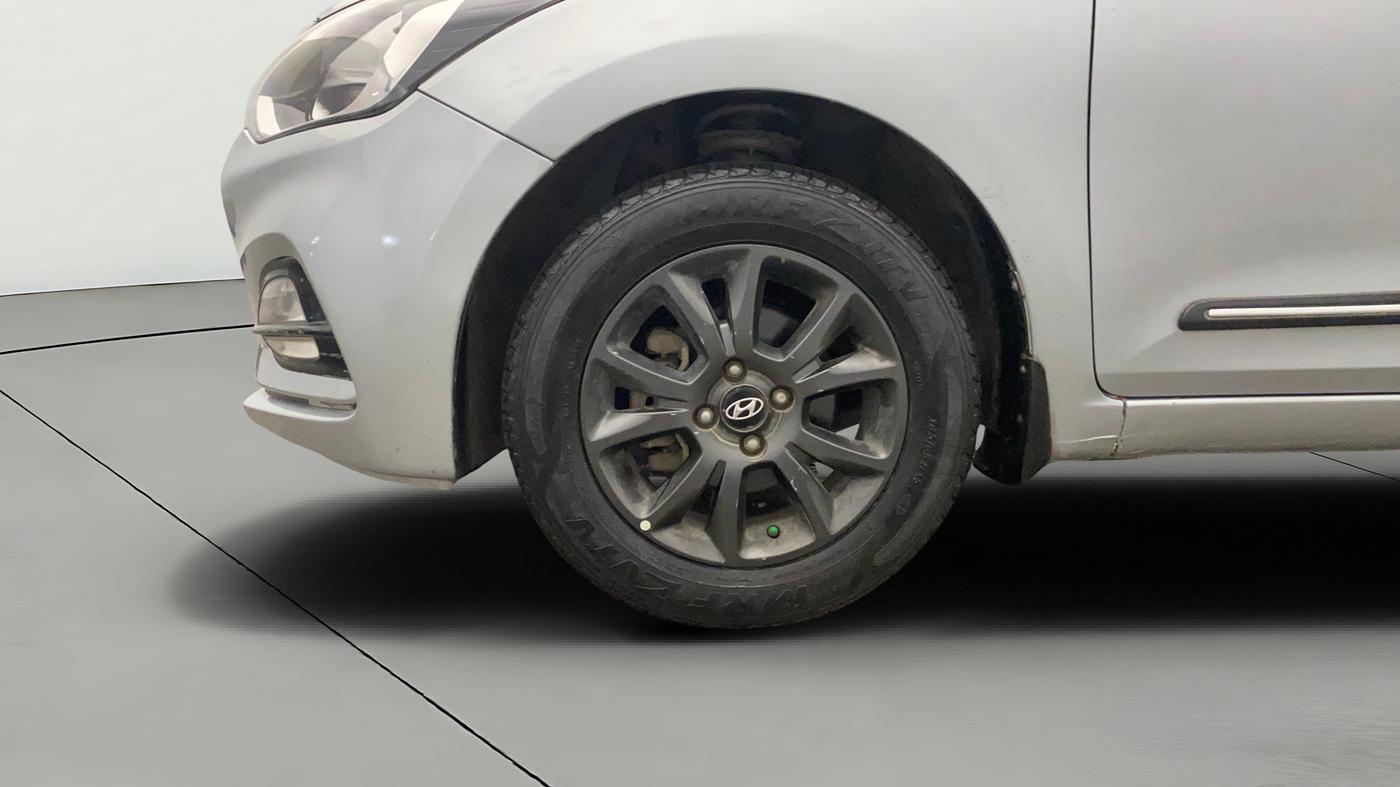 2020 Hyundai Elite i20 SPORTZ PLUS 1.2, Petrol, Manual, 44,364 km, Left Front Wheel