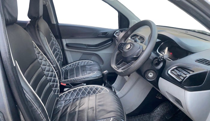 2024 Tata Tiago XT PETROL, Petrol, Manual, 26,153 km, Right Side Front Door Cabin