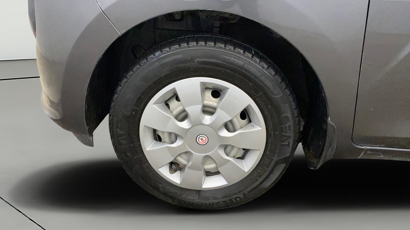 2022 Hyundai NEW SANTRO MAGNA EXECUTIVE CNG, CNG, Manual, 44,250 km, Left Front Wheel