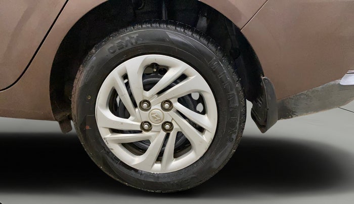 2022 Hyundai AURA S 1.2 CNG, CNG, Manual, 77,888 km, Left Rear Wheel