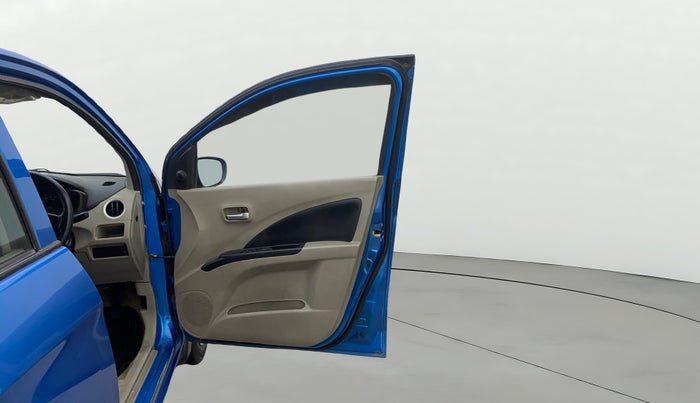 2015 Maruti Celerio VXI, Petrol, Manual, 1,45,859 km, RHS Front Door