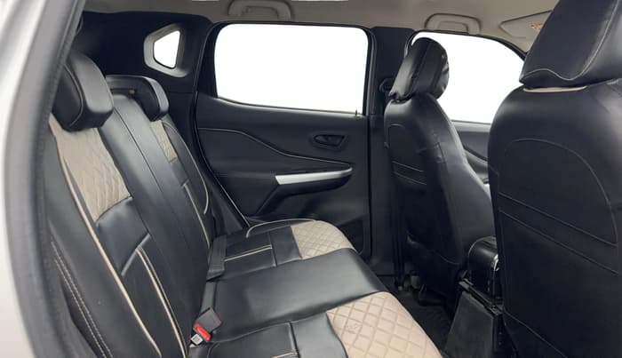 2022 Nissan MAGNITE XE, Petrol, Manual, 66,523 km, Right Side Rear Door Cabin