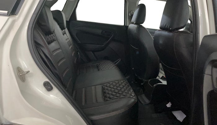 2021 Maruti Vitara Brezza VXI, Petrol, Manual, 14,160 km, Right Side Rear Door Cabin