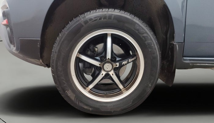 2013 Renault Duster 110 PS RXL DIESEL, Diesel, Manual, 98,252 km, Left Front Wheel