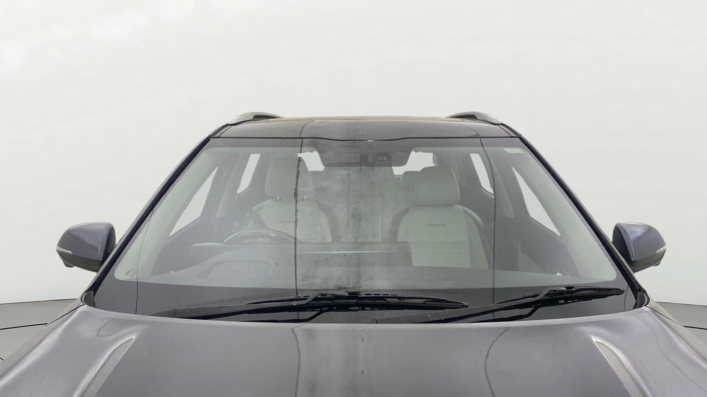 2020 KIA SELTOS GTX PLUS AT 1.5 DIESEL, Diesel, Automatic, 1,41,405 km, Front Windshield