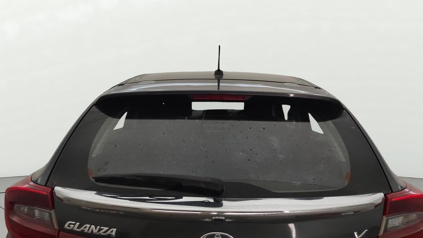 2024 Toyota Glanza V AMT, Petrol, Automatic, 1,00,247 km, Rear Windshield
