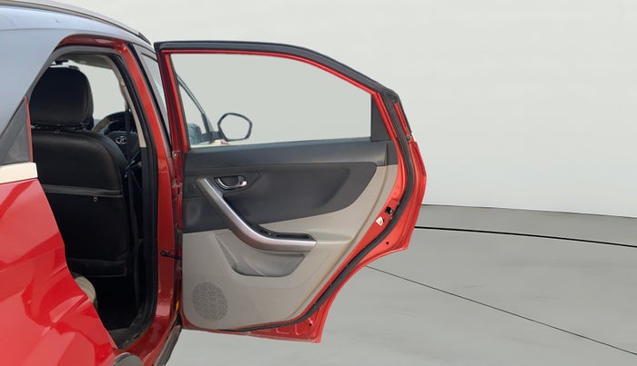 2018 Tata NEXON XZ PLUS DIESEL DUAL TONE, Diesel, Manual, 78,101 km, RHS Rear Door