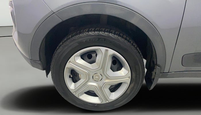 2023 Tata NEXON XMA PLUS SUNROOF PETROL, Petrol, Automatic, 20,466 km, Left Front Wheel