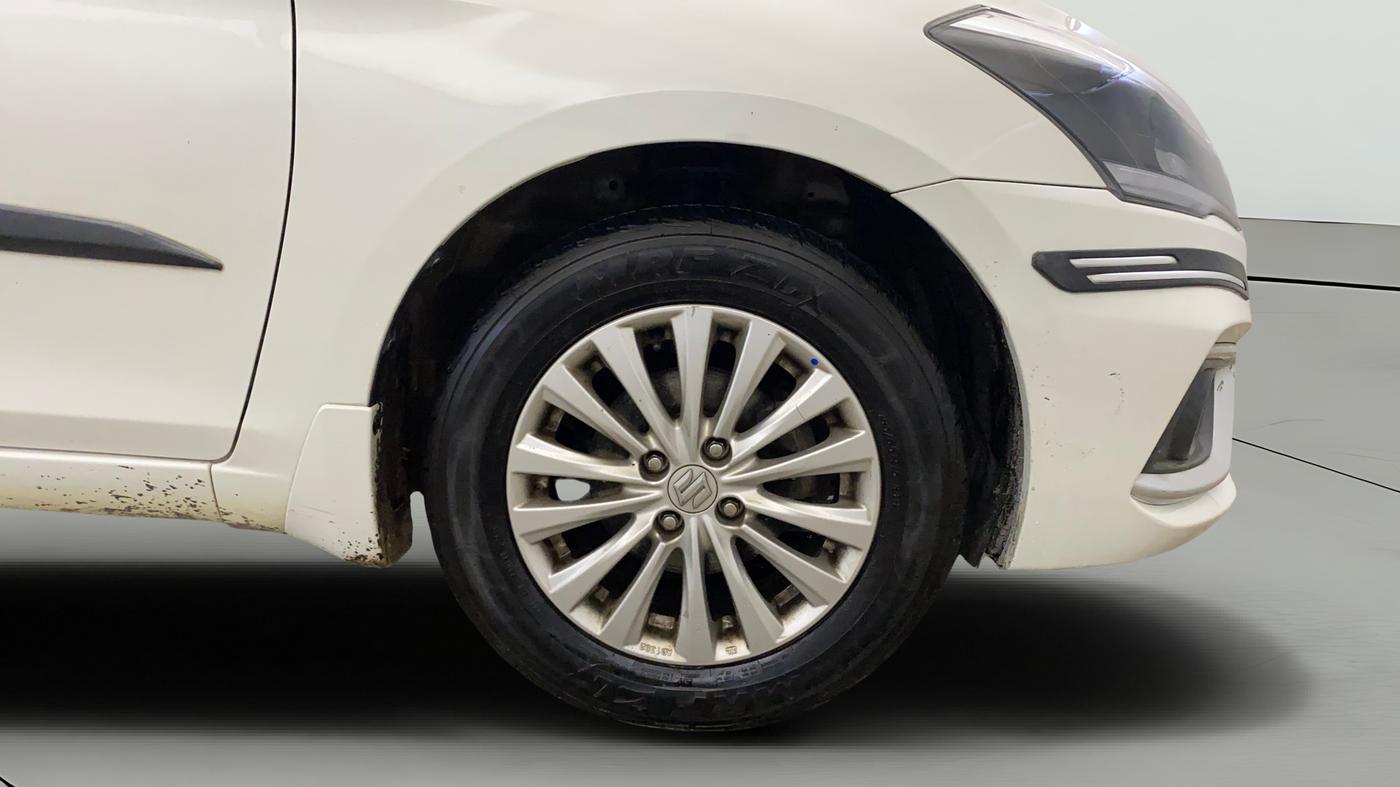 2023 Maruti Ciaz ZETA AT 1.5  SHVS PETROL, Petrol, Automatic, 20,729 km, Right Front Wheel