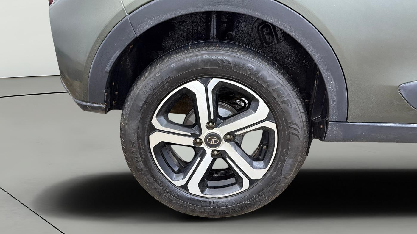 2021 Tata NEXON XZ PLUS PETROL KAZIRANGA, Petrol, Manual, 72,075 km, Right Rear Wheel